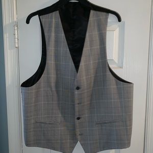 Grey Pattern Vest - Size XL - Worn Once